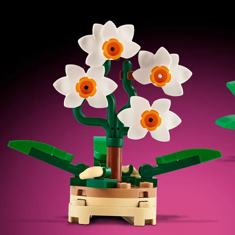 Free LEGO Mini Orchid